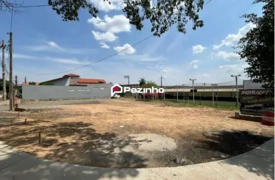 Belíssimo terreno na entrada da cidade de limeira com 1800m².comercila/industrial