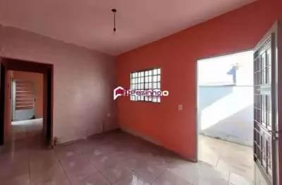 Casa para alugar em limeira, jardim santa adélia, com 2 quartos, com 1 m²