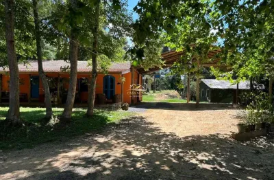 Chácara / sítio com 3 quartos à venda na estrada da cachoeira, 2000, fazendinha, campo largo por r$ 1.369.000