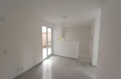 Apartamento com 2 quartos para alugar na rua maria joaquina vaz, 721, jardim itaqui, campo largo por r$ 1.100