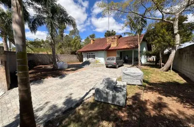 Casa com 3 quartos à venda na quintino bocaiúva, 100, vila bancária, campo largo por r$ 990.000