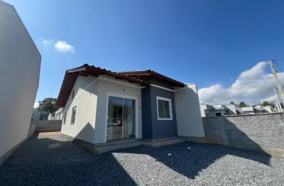 “oportunidade mcmv em indaial — casa de 2 quartos com quintal gigante'