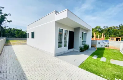 Casa de 3 dormitórios no bairro joão paulo ii — terreno amplo, acabamento de alto padrão e vista para área verde.