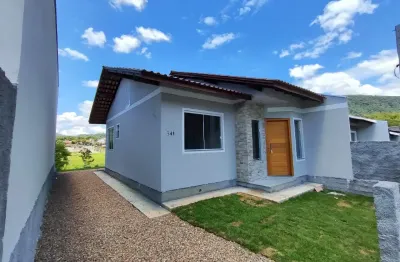 Casa nova no parque das areias — 2 dormitórios, excelente acabamento e localização privilegiada próxima à cooper