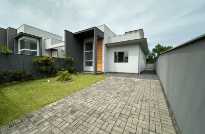 Casa Moderna no Warnow com Pé-Direito Alto e Acabamento Premium – Loteamento Paraíso