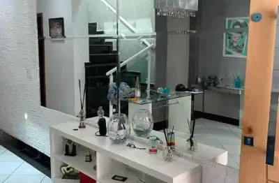 Ótima oportunidade excelente localização com moveis planejados.