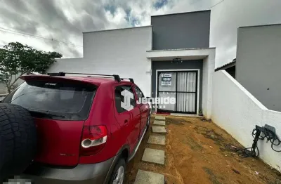 Casa com 2 dormitórios à venda, 40 m² por r$ 210.000,00 - mangabeira - feira de santana/ba