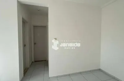 Apartamento com 2 dormitórios para alugar, 54 m² por r$ 900/mês - tomba - feira de santana/ba