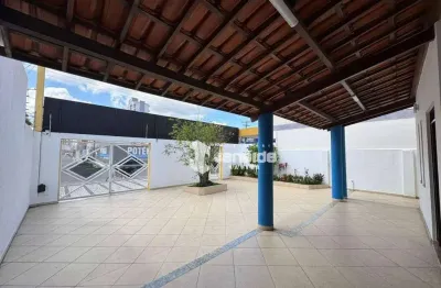 Casa com 3 dormitórios à venda, 68 m² por r$ 750.000,00 - capuchinhos - feira de santana/ba