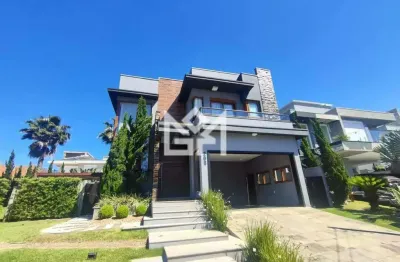 Casa mobiliada com piscina e 4 vagas no Alphaville em Gravataí