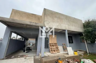 Sua Nova Casa Espera por Você: Imóvel com 3 Dormitórios e Amplo Terreno no Coração da Cidade