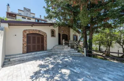Casa com 3 quartos para alugar no Cristal, Porto Alegre 