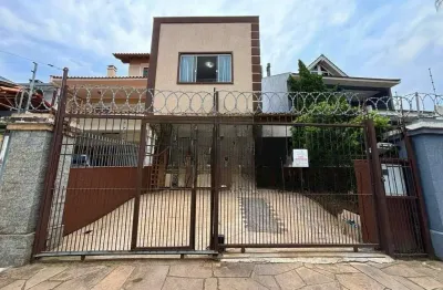 Casa com 4 quartos para alugar no Sarandi, Porto Alegre 