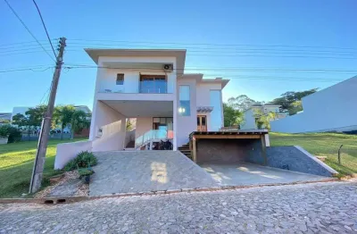 Casa alto padrão com lareira e aquecimento solar na reserva da aldeia