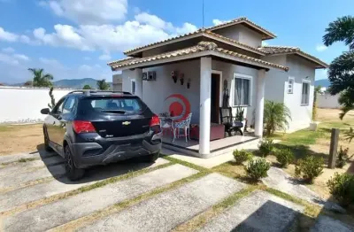 Casa com 2 quartos à venda na Rua Professor Cardoso de Menezes, Lote 26, Jardim Atlântico Central (Itaipuaçu), Maricá