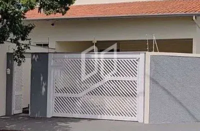 Casa a venda, 3 domitorios sendo 1 suite, quintal grande, churrasqueira, jardim morumbi, araraquara - sp