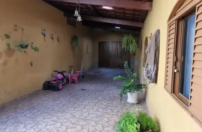 Casa avenida brigadeiro eduardo gomes, bairro glória em  belo horizonte/mg