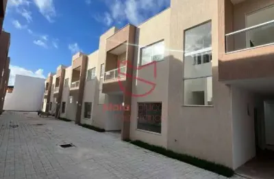 Duplex em ipitanga: seu refúgio particular a 200 metros da praia.