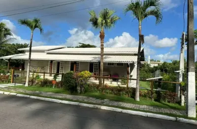 Casa térrea no condomínio encontro das águas toda reforma.