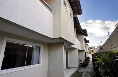 Village com 3 suítes a 700m do calçadão de vilas do atlantico - lauro de freitas.