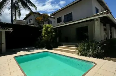 OPORTUNIDADE excelente casa no Condomínio Intervilas Buraquinho 980.000,00 pronta para morar.