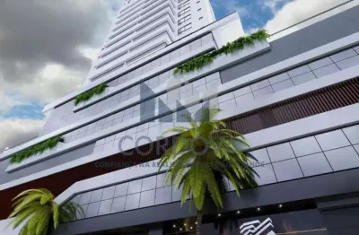 Apartamento amplo com 4 suítes distribuídos em 193,42 m2, vista mar.