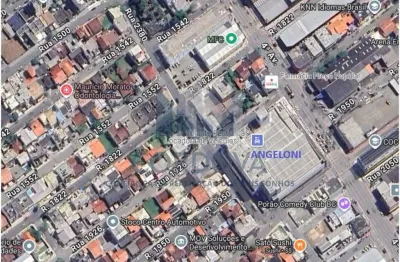 Oportunidade única: Terreno à venda no Centro de Balneário Camboriú-SC - 254,47m² de área.