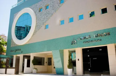 Oportunidade única: Sala comercial à venda no Centro de Balneário Camboriú-SC, com 82,17m² e 1 vaga de garagem!