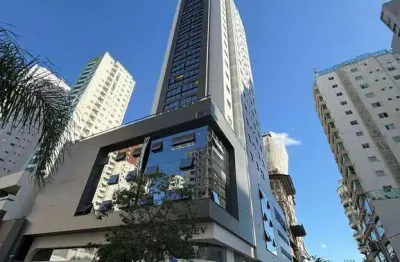 Venda de apartamento de luxo no centro de balneário camboriú-sc: 4 quartos, 4 suítes, 2 salas, 1 banheiro, 3 vagas de garagem, 135,70 m²