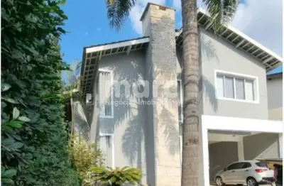 Casa em condomínio fechado com 4 quartos à venda na batatais, 301, alphaville, santana de parnaíba por r$ 3.000.000