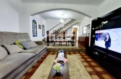 Casa com 3 quartos à venda na bernardino de aguiar, 276, jardim maria estela, são paulo por r$ 880.000