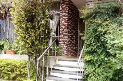 Casa com 3 quartos à venda na rua doutor numa pereira do vale, 272, aclimação, são paulo, 300 m2 por r$ 2.200.000