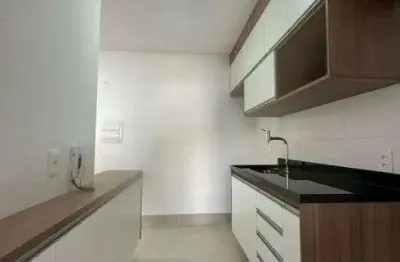 Apartamento 72m, 2 dormitorios. 250m metro alto do ipiranga