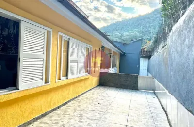 Casa com 3 quartos à venda no Nogueira, Petrópolis 