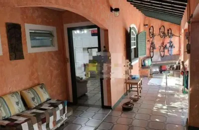 Casa com 3 quartos à venda no Centro, Águas de São Pedro 
