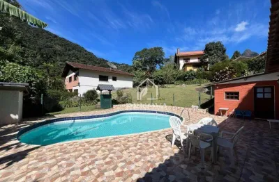 Casa com 4 quartos à venda, 266 m² por r$ 1.050.000 - granja guarani - teresópolis/rj