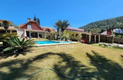 Casa com 4 quartos à venda, 269 m² por r$ 1.290.000 - albuquerque - teresópolis/rj