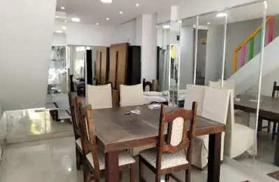 Loja à venda, 30 m² por r$ 650.000,00 - várzea centro - teresópolis/rj