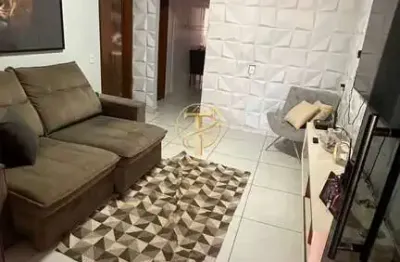 Casa, 2 quartos, 1 suíte, reformada, qr 504, esquina, garagem, aceita financiamento