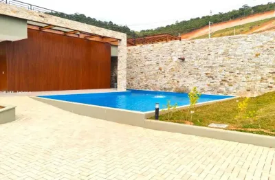 Terreno à venda no Vina Del Mar, Juiz de Fora 