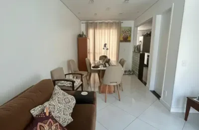 Casa condômino,3 dormitórios;1suite,lavabo,jardim são luiz