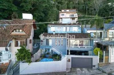 Casa com 5 quartos à venda na rua ângelo la porta, 279, centro, florianópolis por r$ 1.100.000
