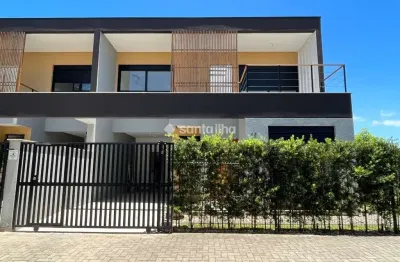 Casa com 3 quartos para alugar na Servidão Arnaldo José de Araújo, 90, Morro das Pedras, Florianópolis por R$ 7.900