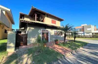 Casa em condomínio fechado com 5 quartos para alugar na Travessa da Liberdade, 457, Campeche, Florianópolis por R$ 13.000