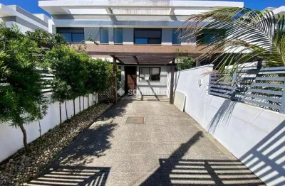 Casa com 3 quartos à venda na Rua do Trapiche, 336, Campeche, Florianópolis por R$ 990.000