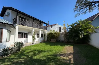 Casa com 4 quartos à venda na Servidão Recanto do Sabiá, 105, Rio Tavares, Florianópolis por R$ 2.000.000
