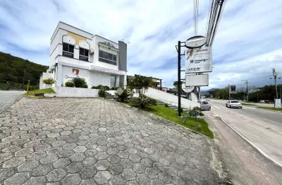 Sala comercial para alugar na Servidão Maria Nair da Silva, 579, Campeche, Florianópolis por R$ 3.000