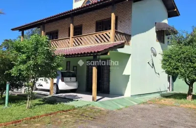 Casa com 3 quartos à venda na Rua Fidélis Govoni, 181, Morro das Pedras, Florianópolis por R$ 2.000.000