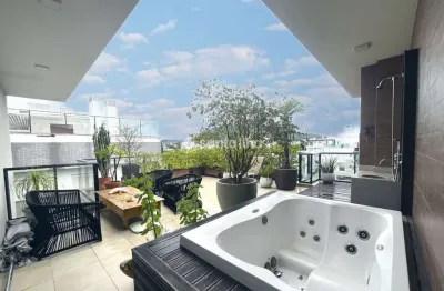 Cobertura com 2 quartos para alugar na Rua Gilmar Darli Vieira, 340, Novo Campeche, Florianópolis por R$ 12.000