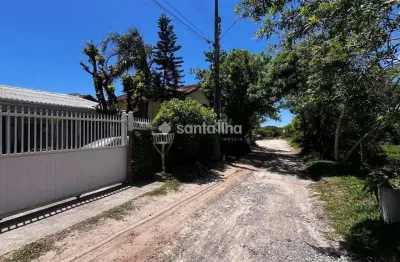Casa com 2 quartos à venda na Rua do Gravatá, 401, Campeche, Florianópolis por R$ 2.120.000